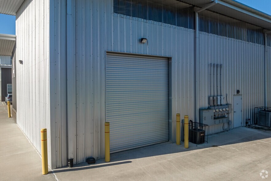 More Photos Of 331 Corporate Wood Dr, Magnolia Unknown For Sale