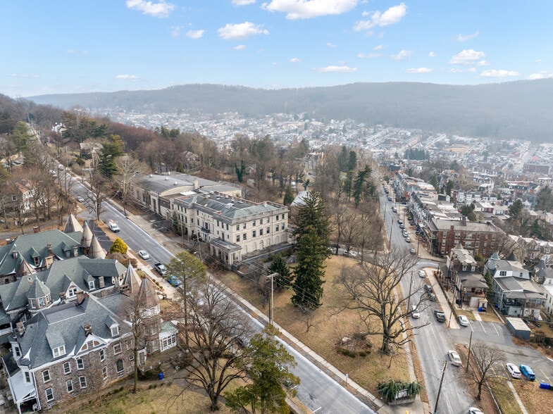More Photos Of 1400 Hill Rd, Reading Schools For Sale