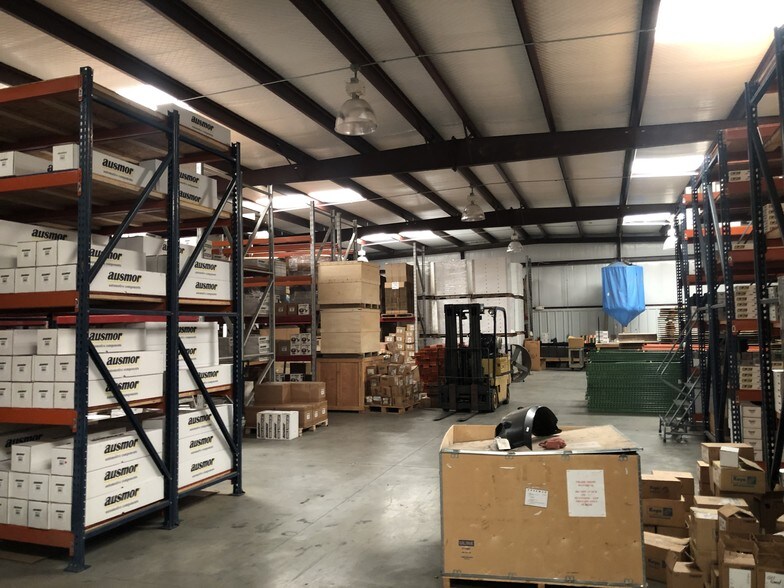 More Photos Of 2228 S Edwards St, Wichita Warehouse For Sale