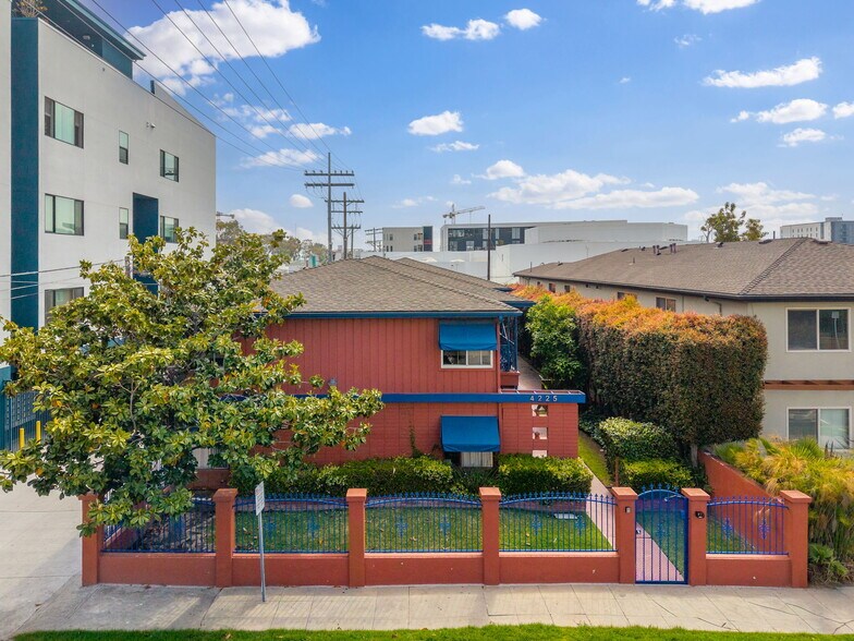 More Photos Of 4221-4227 Kansas St, San Diego Apartments For Sale