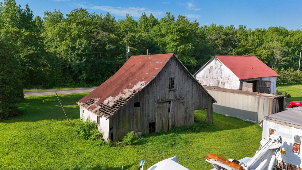 More Photos Of 110 Pennsgrove Pedricktown Rd, Pedricktown Service For Sale