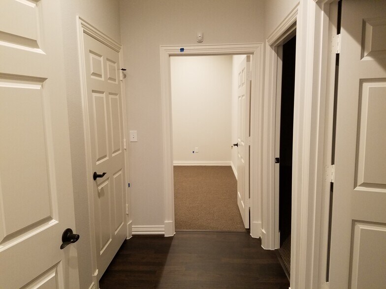 More Photos Of 8668 John Hickman Pky, Frisco Medical For Lease