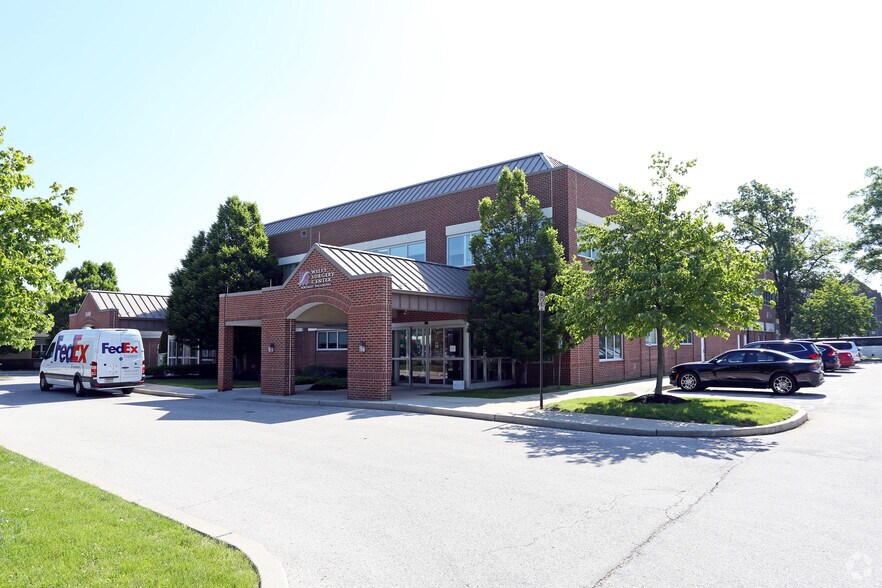 Primary Photo Of 8400 E Roosevelt Blvd, Philadelphia Medical For Sale