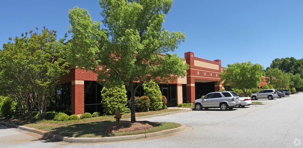 More Photos Of 401 Brookfield Pky, Greenville Office For Sale