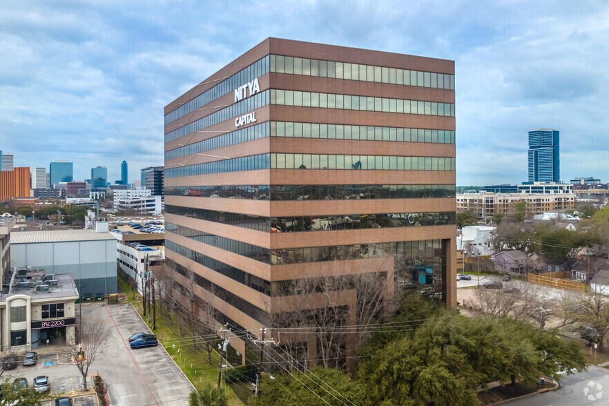 More Photos Of 2211 Norfolk St, Houston Office For Lease