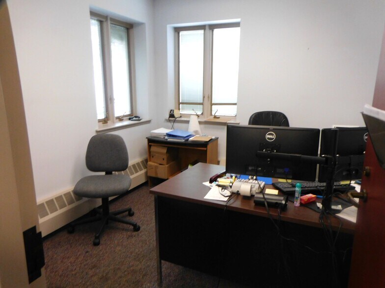 More Photos Of 687 Wooster St, Naugatuck Industrial For Sale