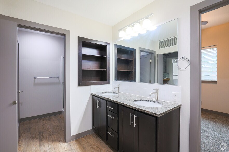 More Photos Of 429 W Central Ave, Wichita Apartments For Sale