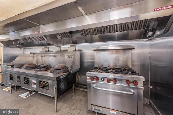 More Photos Of 317 W Franklin St, Baltimore Storefront Retail Office For Sale