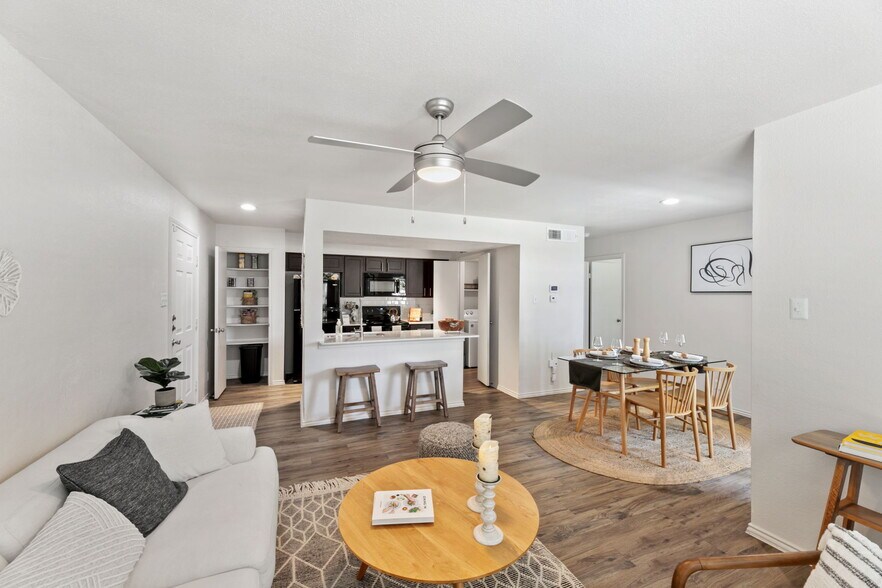 More Photos Of 6635 S Staples St, Corpus Christi Apartments For Sale