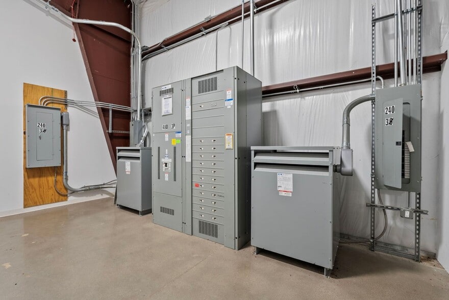 More Photos Of 620 US Highway 27 N, Cynthiana Industrial For Lease