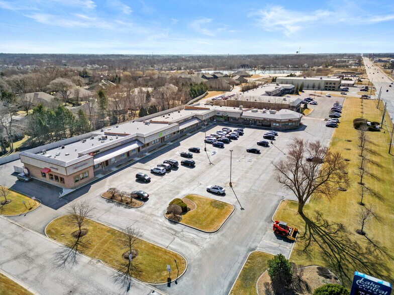 More Photos Of 8219-8347 Wicker Ave, Saint John Freestanding For Lease