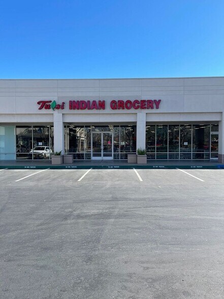 More Photos Of 4555 Hopyard Rd, Pleasanton Freestanding For Lease