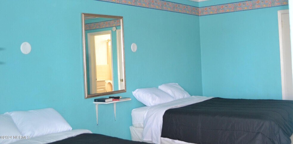 More Photos Of 213 Cape Fear Blvd, Carolina Beach Land For Sale