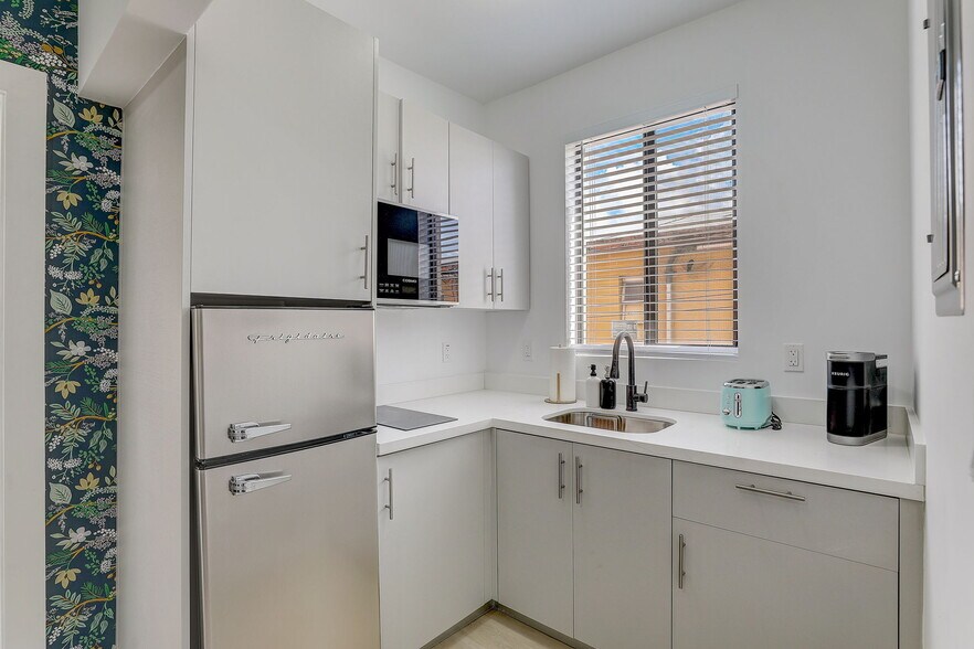 More Photos Of 1553 SW 7th St, Miami Apartments For Sale