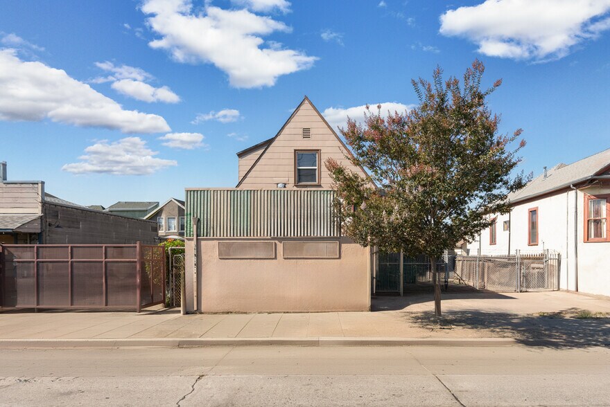 Primary Photo Of 3615-3617 San Leandro St, Oakland Storefront Retail Residential For Sale