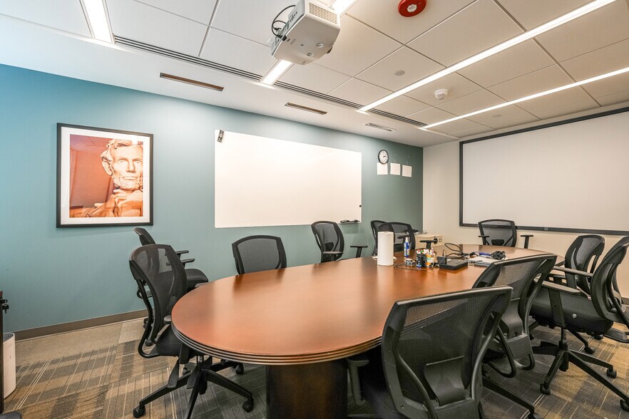 More Photos Of 7115 Leesburg Pike, Falls Church Office For Sale