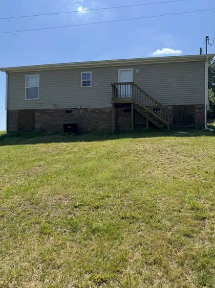 Primary Photo Of 422 Henry St, Stanleytown Specialty For Sale