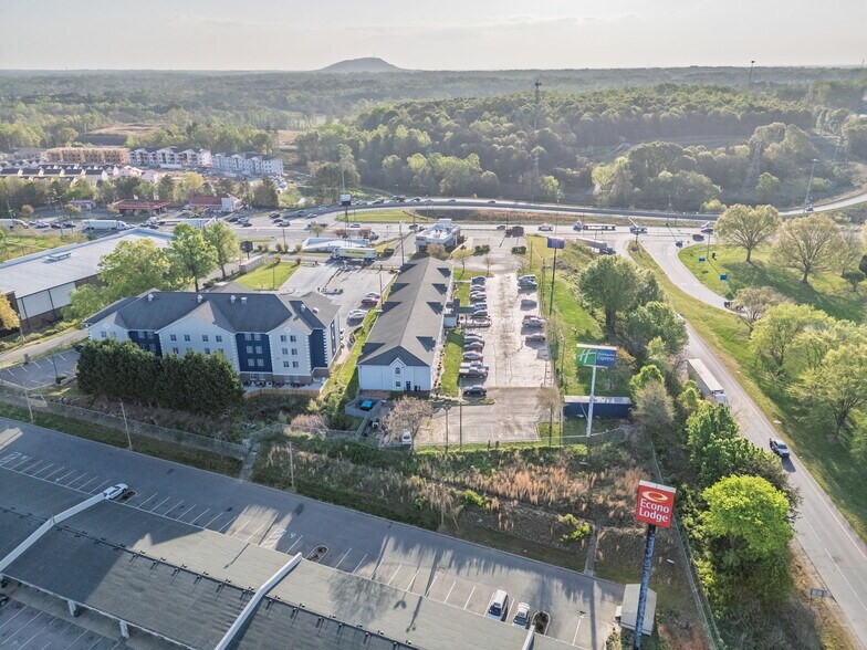 More Photos Of 1901 Broadcast St, Gastonia Hotel For Sale