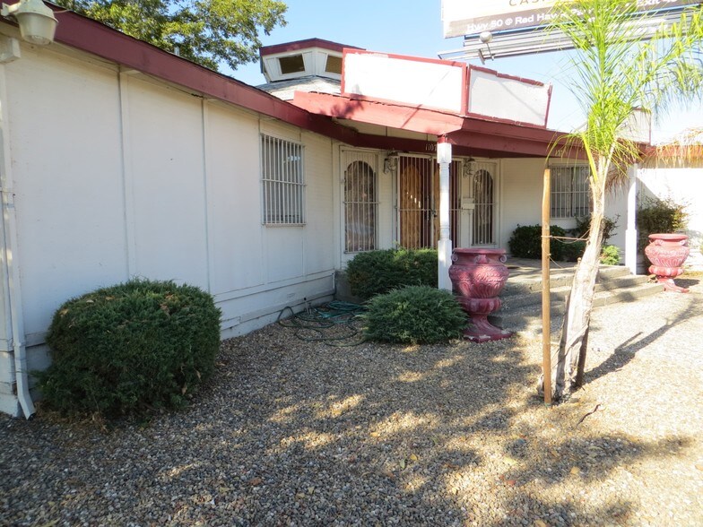 More Photos Of 1107 E Harding Way, Stockton Freestanding For Lease