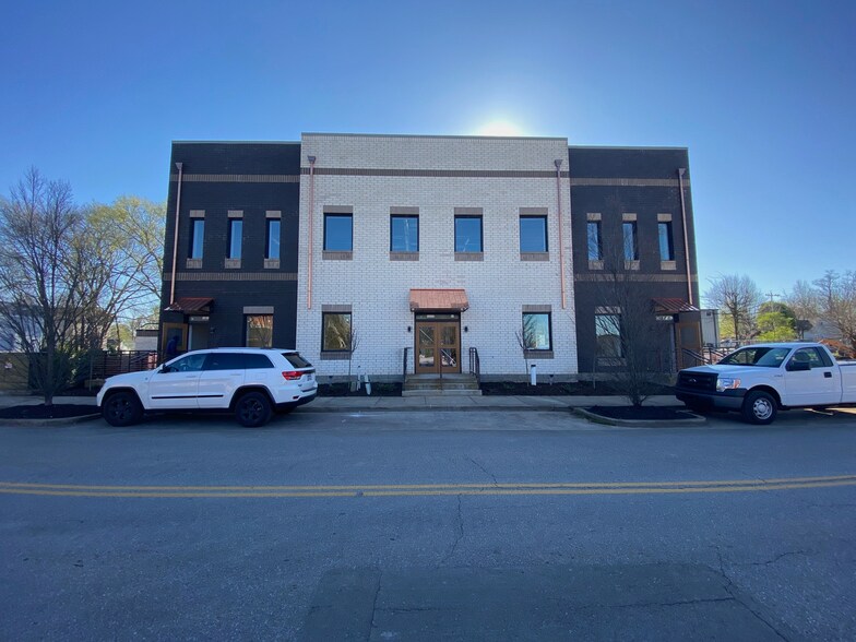 Primary Photo Of 415 S Maney Ave, Murfreesboro Medical For Lease