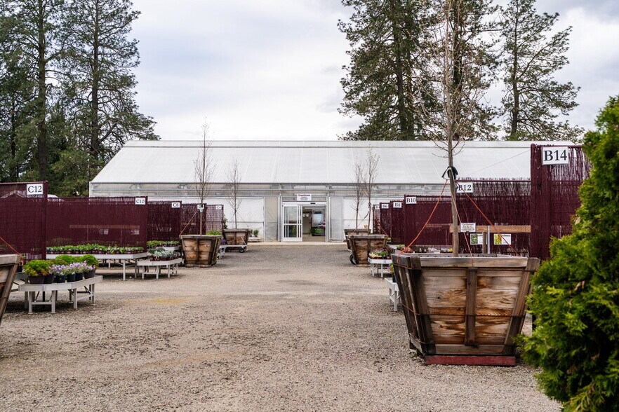 More Photos Of 1355 N Barlow St, Cornelius Winery Vineyard For Sale