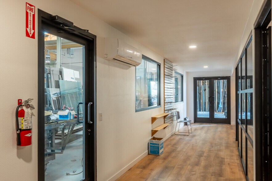 More Photos Of 608 E Rancho Vista Blvd, Palmdale Service For Sale