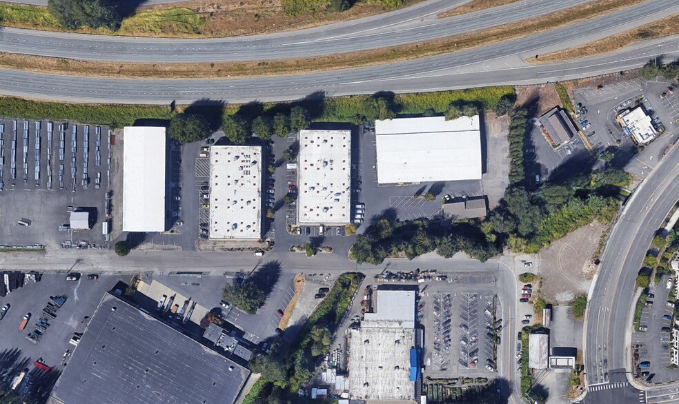 More Photos Of 12930 NE 178th St, Woodinville Unknown For Lease