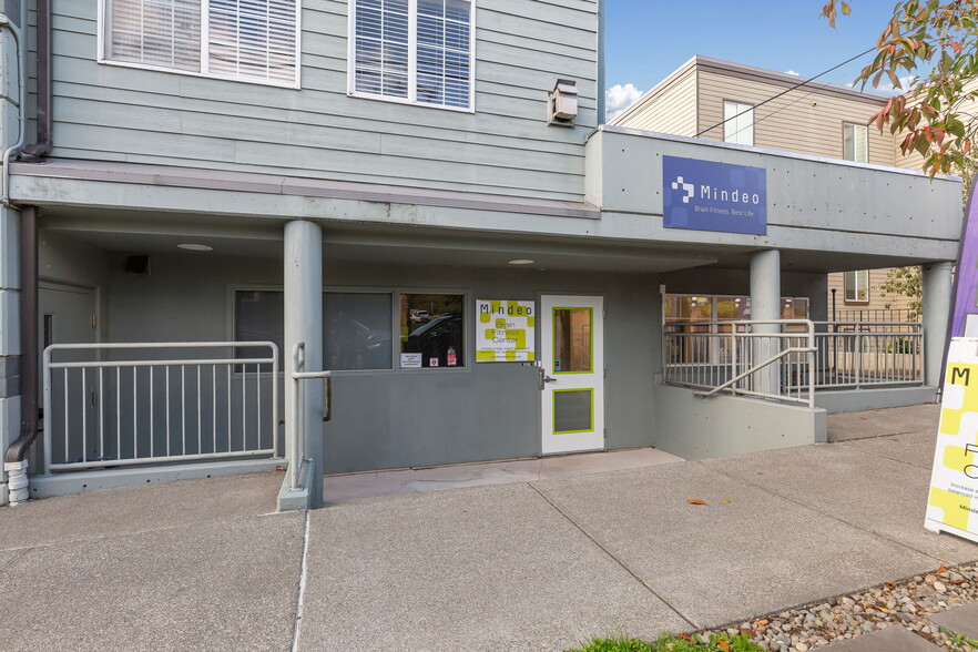 More Photos Of 7301 5th Ave NE, Seattle Office For Sale