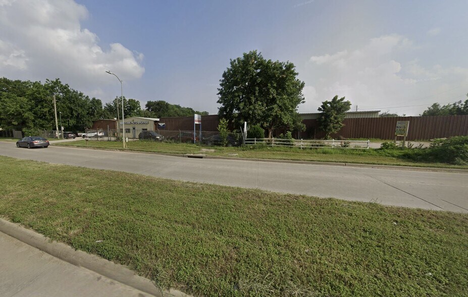 More Photos Of 16337 W Bellfort St, Sugar Land Land For Sale