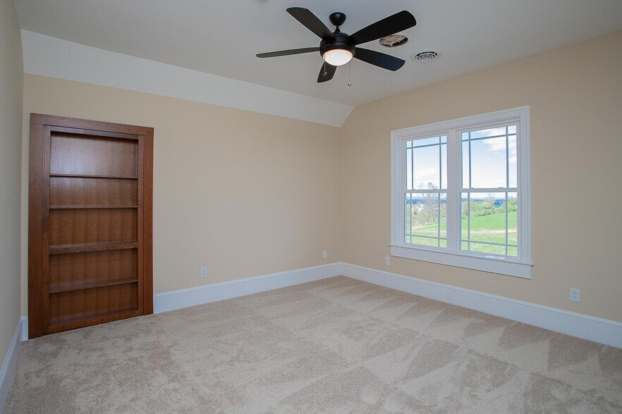 More Photos Of 243 Barrenridge rd, Staunton Specialty For Sale