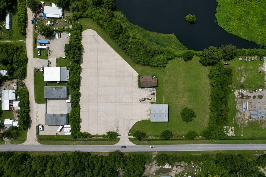 More Photos Of 3865 County Road 542, Lakeland Warehouse For Sale