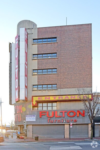 More Photos Of 166-36 Jamaica Ave, Jamaica General Retail For Lease