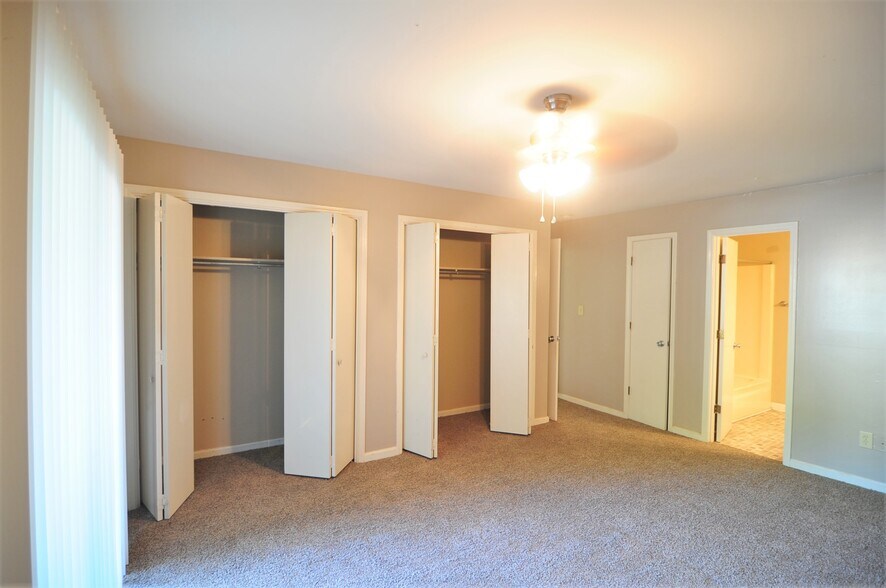 More Photos Of , Huntsville Multifamily For Sale