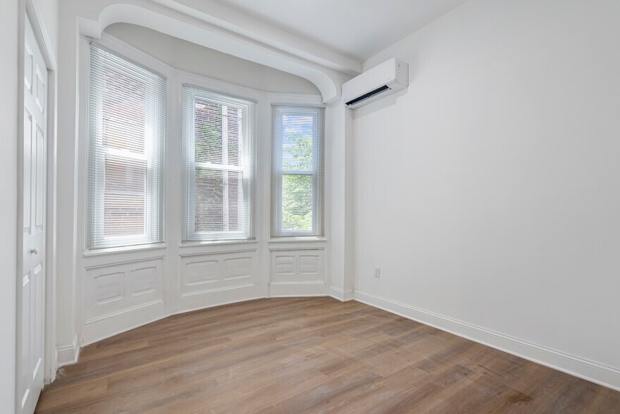 More Photos Of 1618 S Broad St, Philadelphia Apartments For Sale