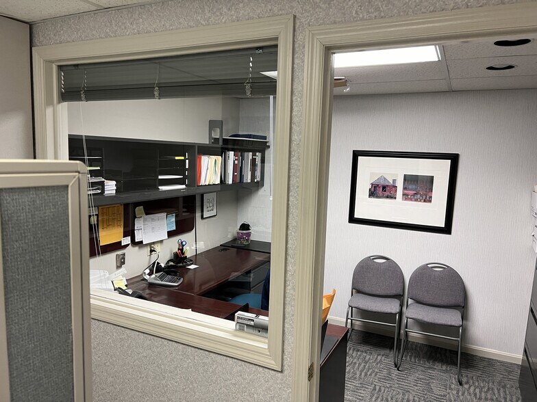 More Photos Of 9200 Montgomery Rd, Montgomery Medical For Lease