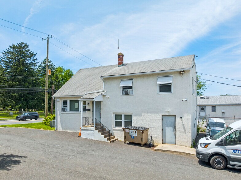 More Photos Of , Abington Township Unknown For Sale