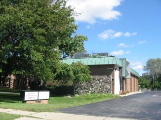 More Photos Of 25180 Lahser Rd, Southfield Office For Sale