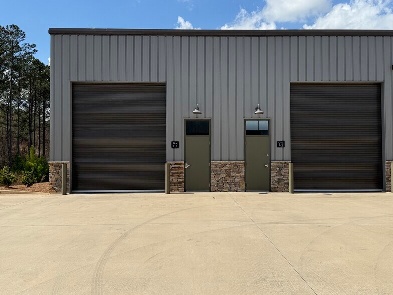 More Photos Of 1040 Park Ct, Greensboro Warehouse For Sale