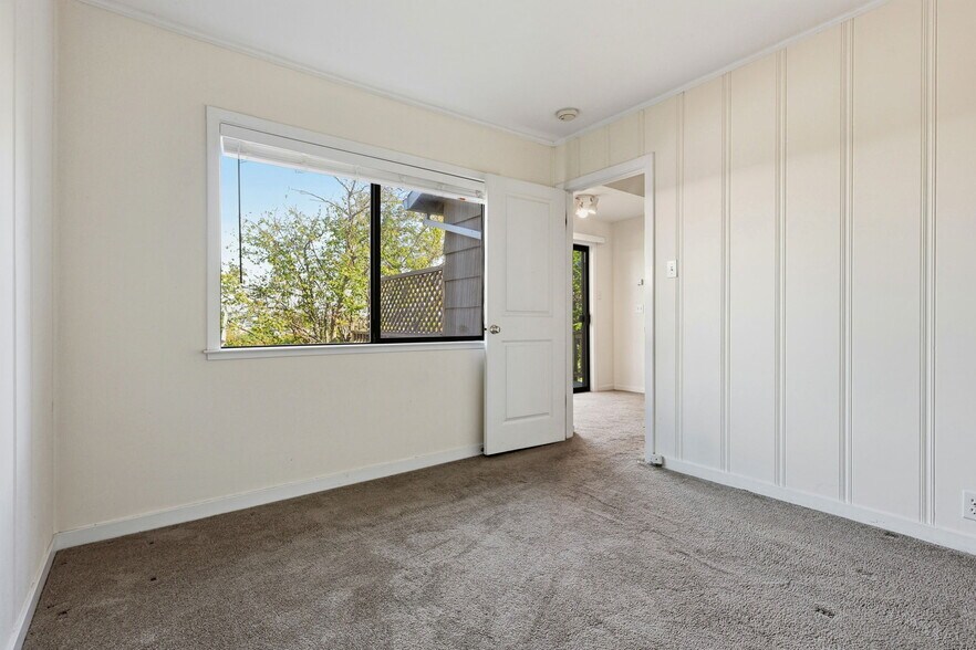 More Photos Of 834 Meadowsweet Dr, Corte Madera Multifamily For Sale