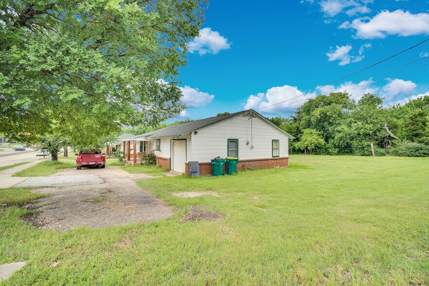 More Photos Of 301 W Belt Line Rd, Cedar Hill Land For Sale