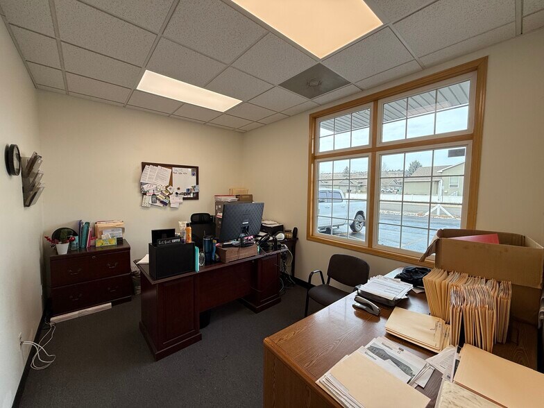 More Photos Of 3970 Avenue D, Billings Office For Lease