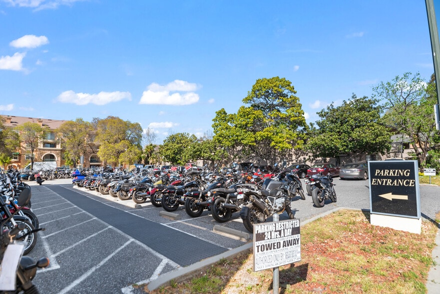 More Photos Of 456-460 Meridian Ave, San Jose Auto Dealership For Sale