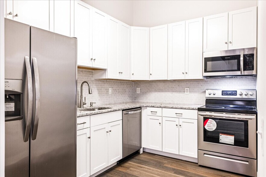 More Photos Of 109 N Orianna St, Philadelphia Office For Sale