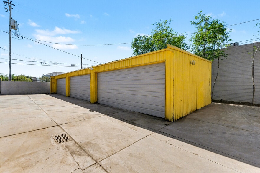 More Photos Of 1417-1421 E Washington St, Phoenix Warehouse For Sale