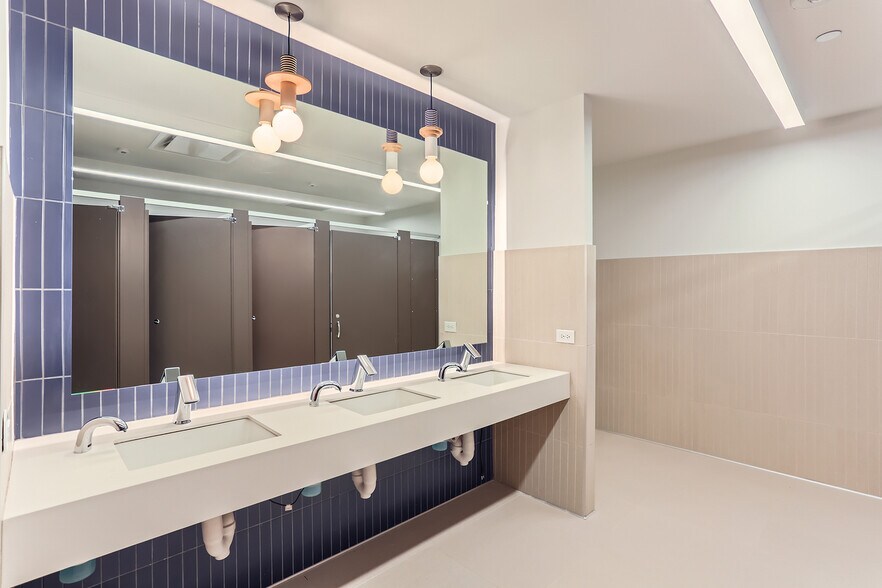 More Photos Of 1621 18th St, Denver Office For Lease