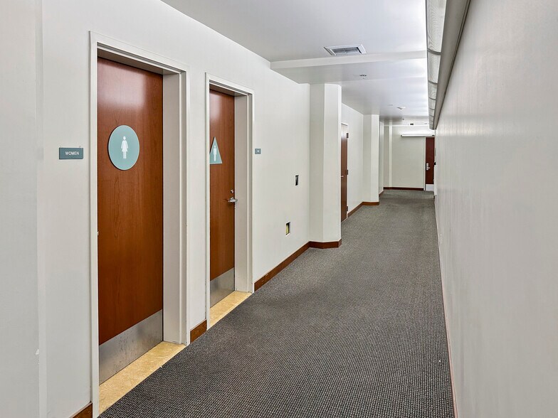 More Photos Of 1100 S Flower St, Los Angeles Office For Lease
