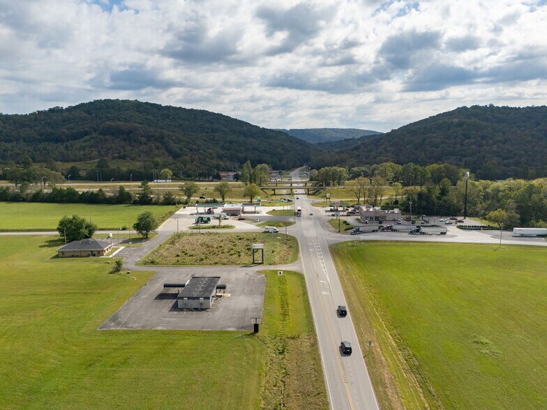 More Photos Of 5674 AL Highway 68, Collinsville Bank For Sale