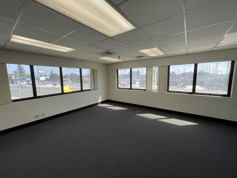 More Photos Of 6925 Atlantic Ave, Long Beach Warehouse For Lease