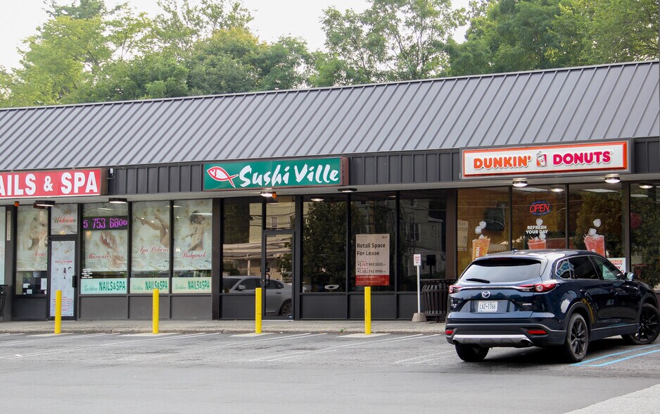 More Photos Of 59-71 Orange Tpke, Sloatsburg Storefront For Lease