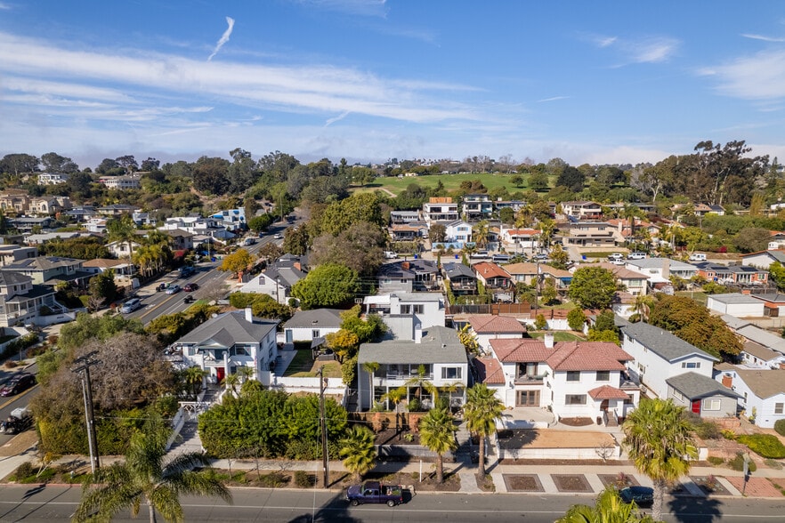 More Photos Of 1920 Beryl St, San Diego Specialty For Sale